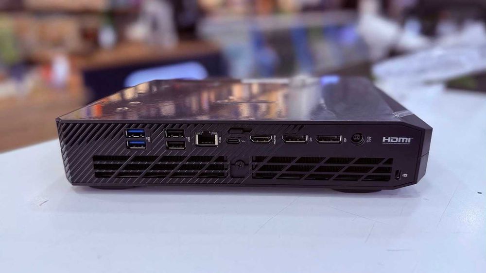 Мини Пк Asus Nuc ROG 760 Core Ultra 7 155H 32GB/2Tb GeForce RTX 4060