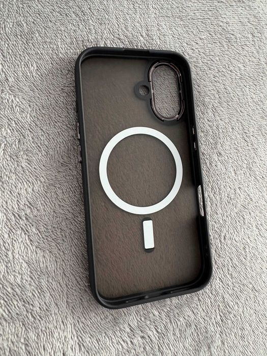 Husa neagra TPU - iPhone 16 - MagSafe