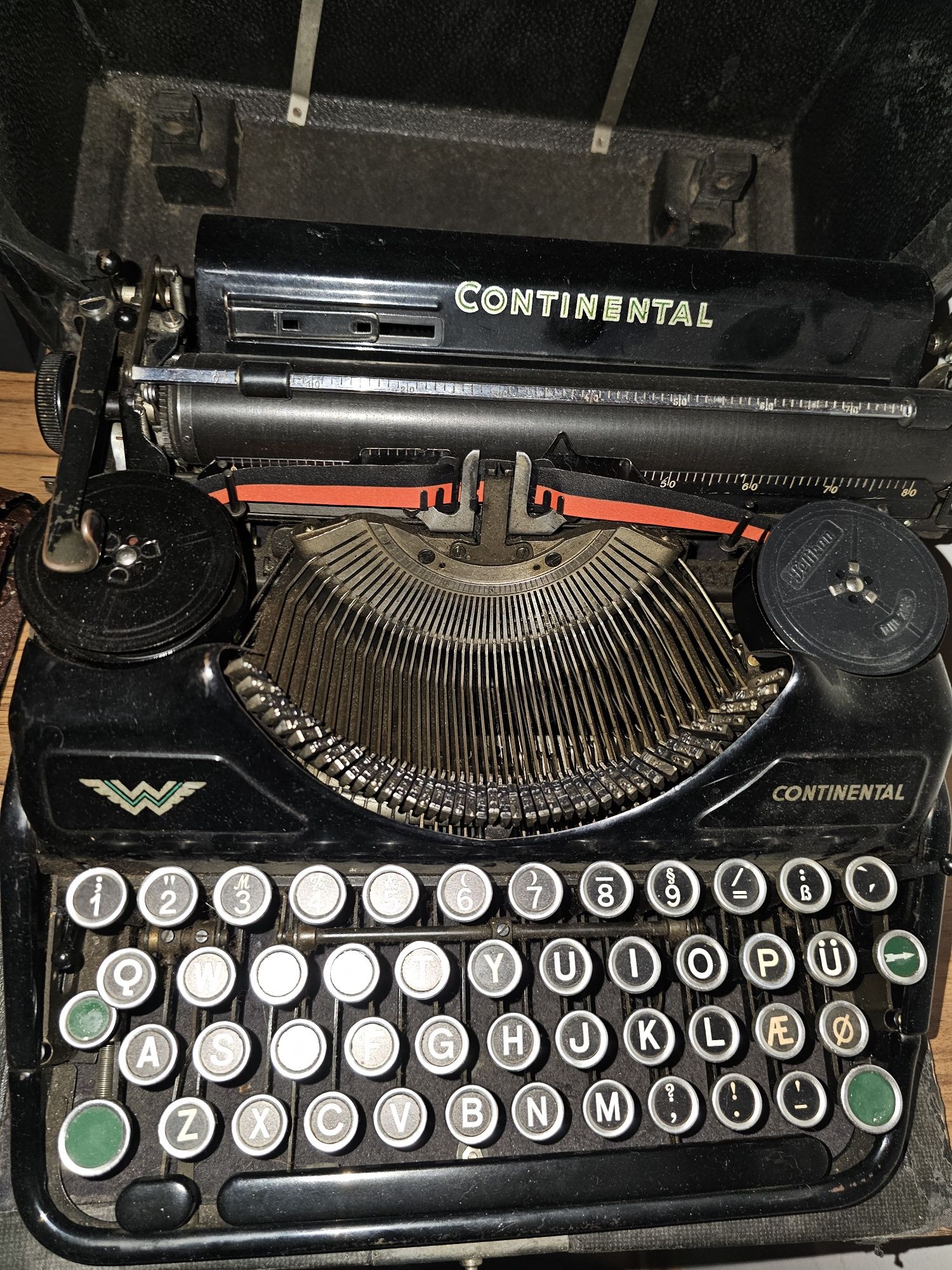 Masina de scris Continental vand sau schimb cu diverse