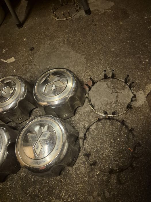 Капачки за джанти с гривни за Pajero/L200