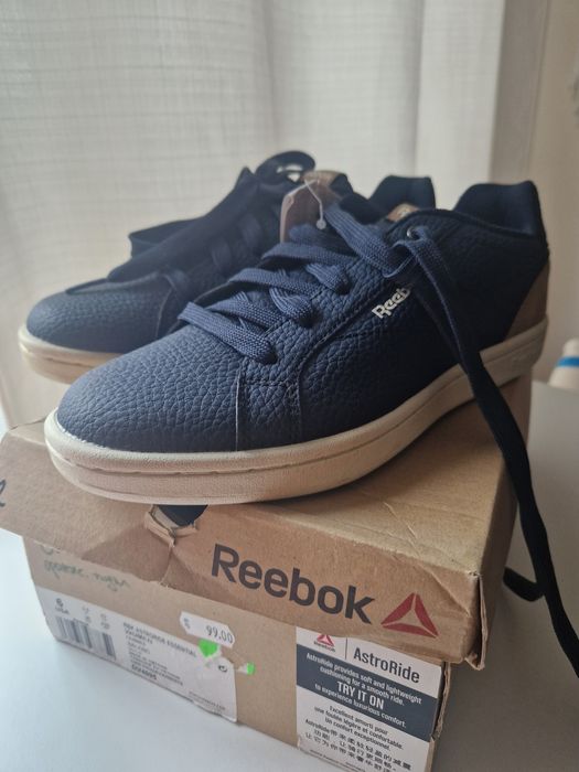 Сникърси Reebok 36.5