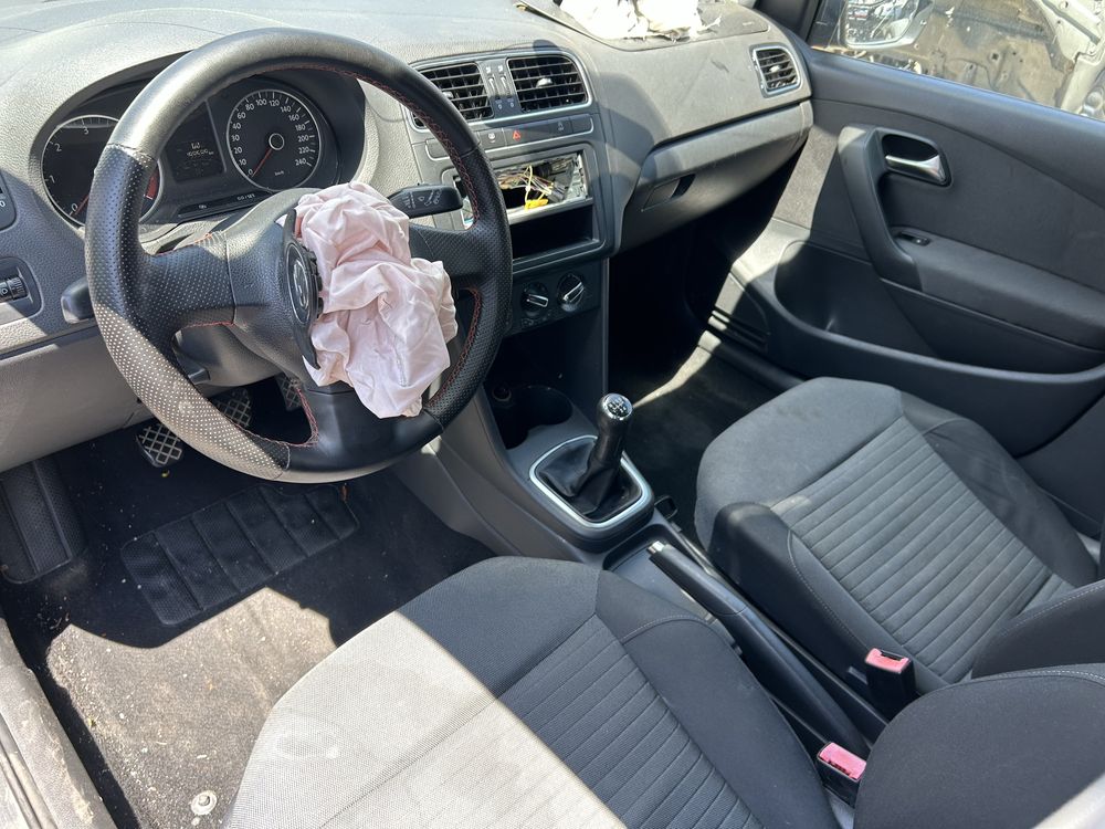 Фолксваген поло 6Р 1,6тди 90кс на части/vw polo 6R 1,6tdi 90ks CAY