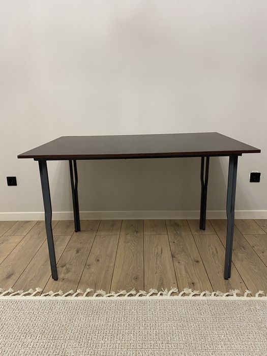 Продам стол хороший