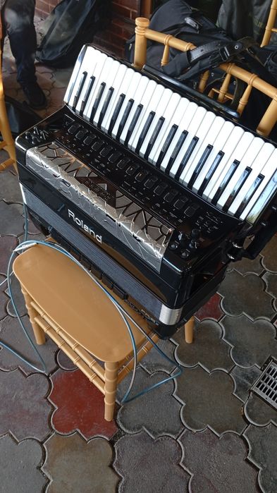 Roland Fr 8x Dallape