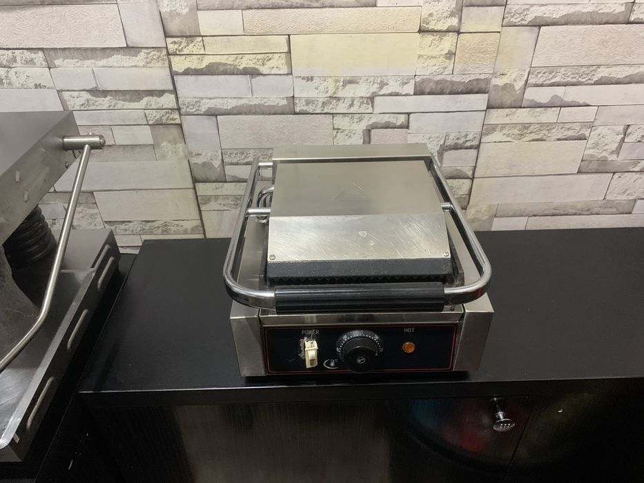 Продам апарат для донер и сэндвичей