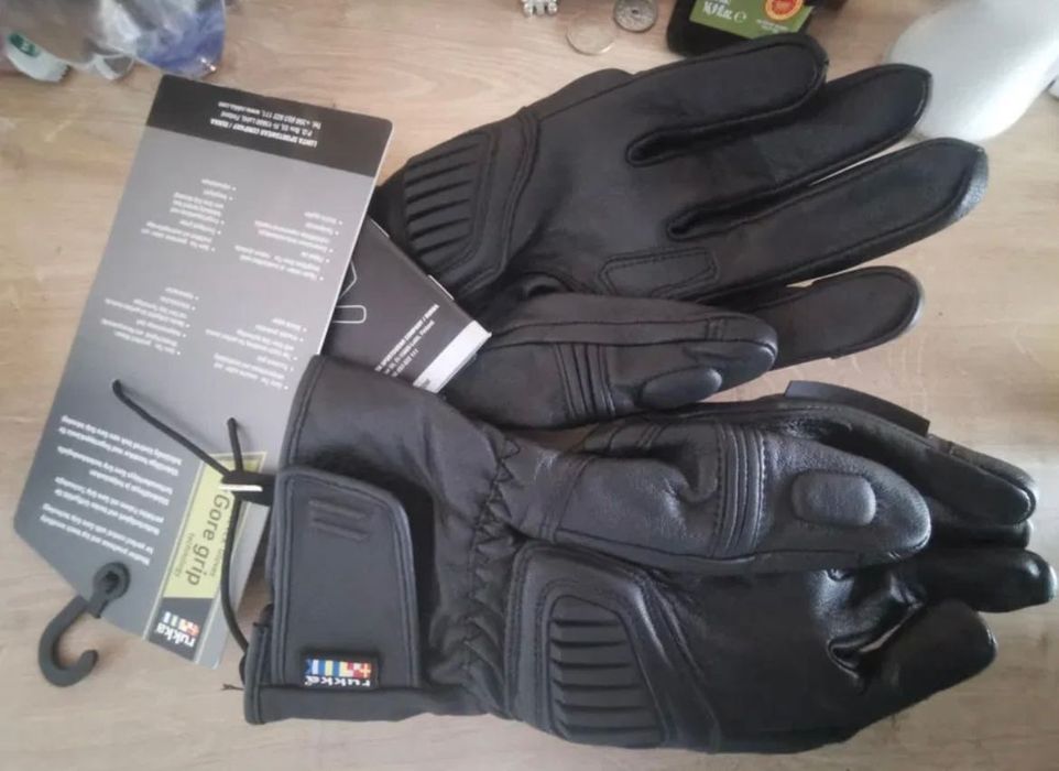 Vând Mănuși pentru motocicletă Rukka