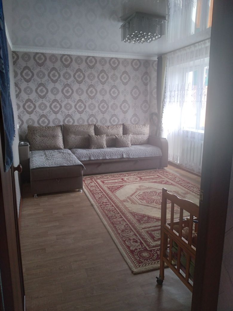 Срочно!!!Продаётся 2 ком квартира