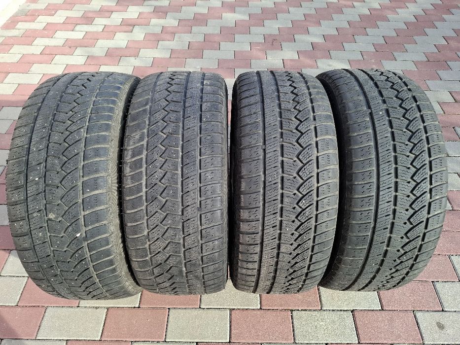 Vînd anvelope de iarnă 227/50/R17