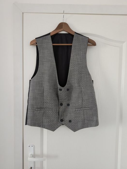 Costum de haine de ocazie