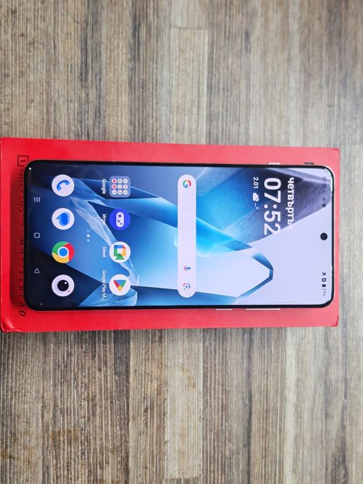 Като нов OnePlus 13 5G 16 GB RAM 512 GB Гаранция