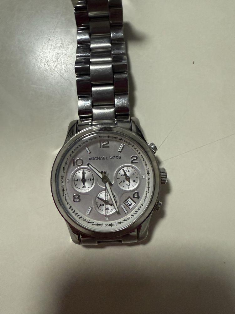 Часы Michael Kors 5076