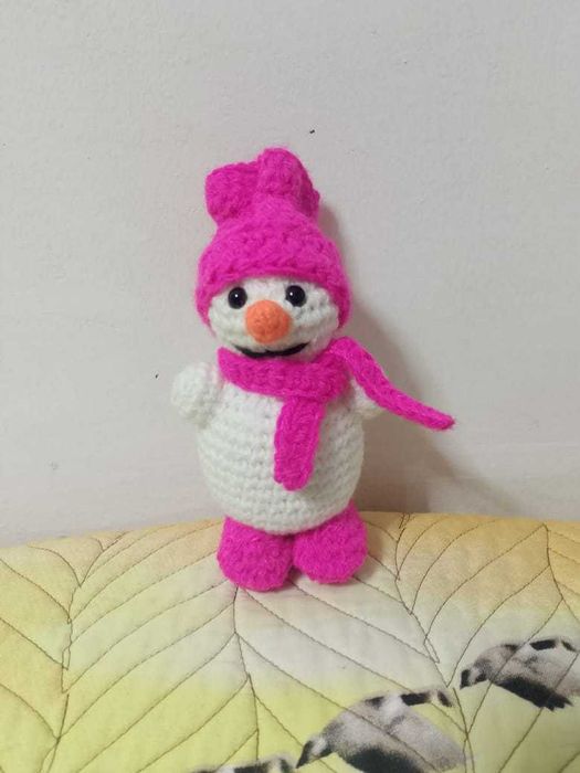 вязаные игрушки  продам