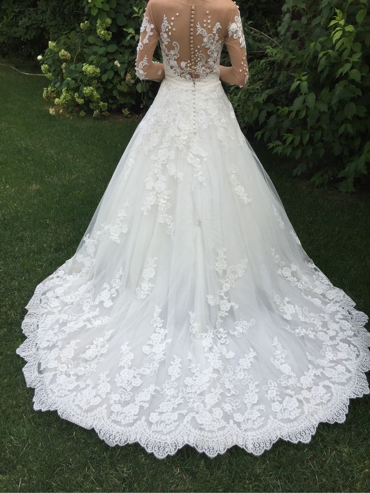 Продается нежное свадебное платье