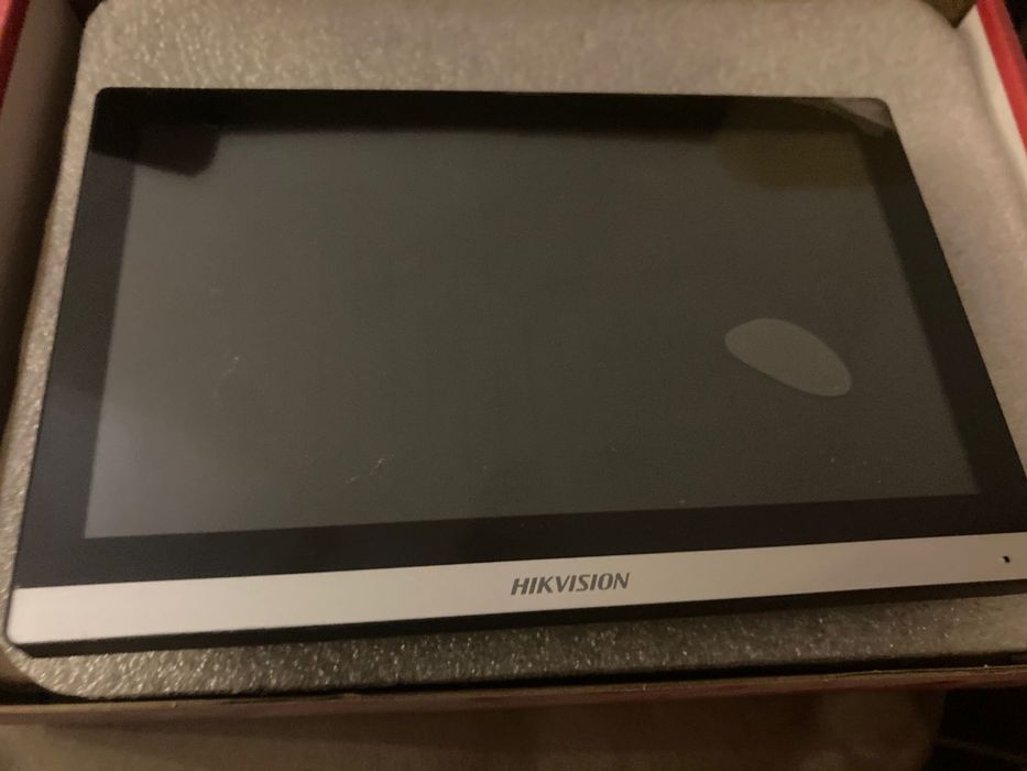 Ip домофон монитор hikvision ds -HK6350 WTE1