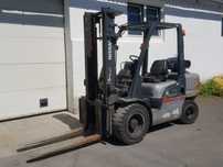 Stivuitor Nissan - Model UGL02A35 de 3.5 tone  - An 2006 - GPL