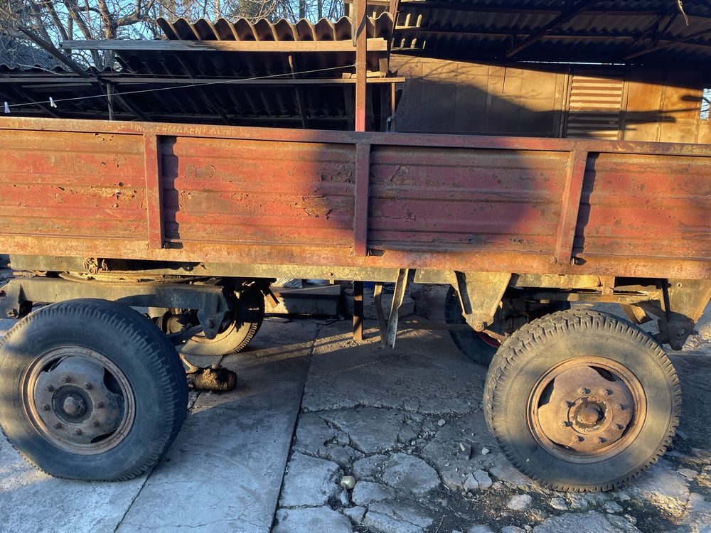 Vand tractor si remorca auto