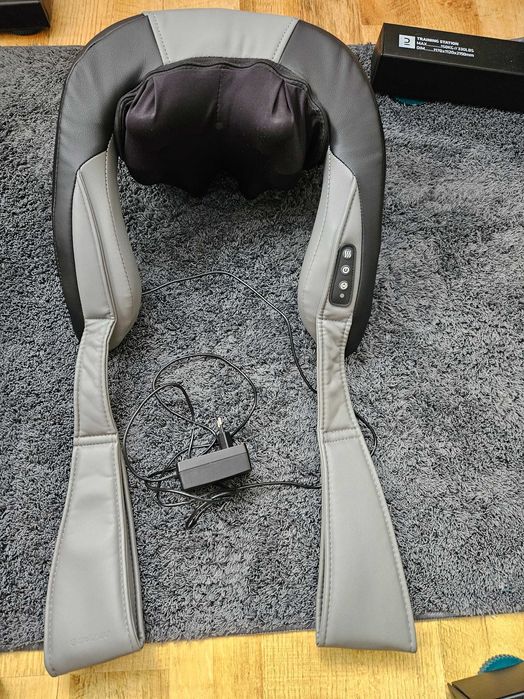 Продавам масажор Wellneo