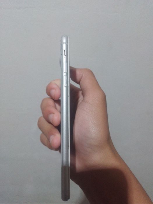 iphone 8 plus 64/100
