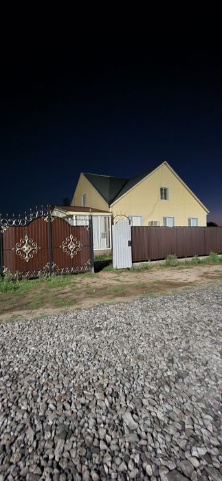 Продам мансардный дом 170кв