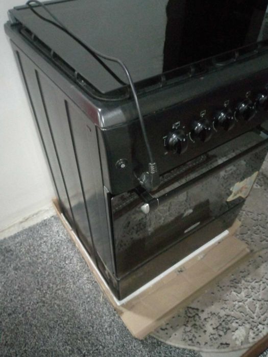 Газ плита Бирюса