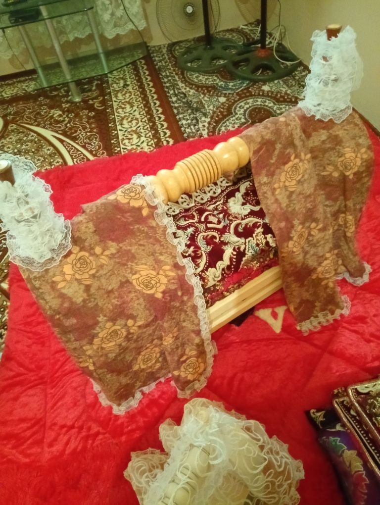 Тайёр холатдаги бешик ва бешик анжомлари сотилади!