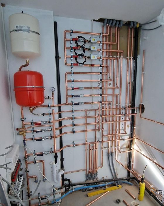 Instalatorul casei tale