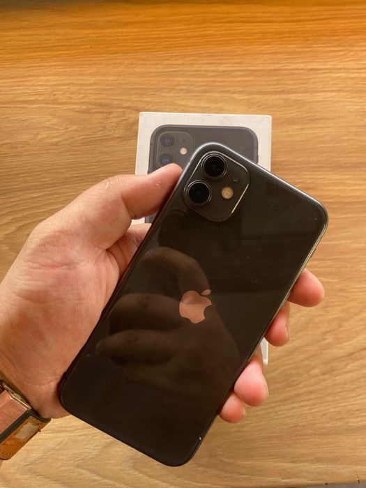 Продам айфон 11 128гб