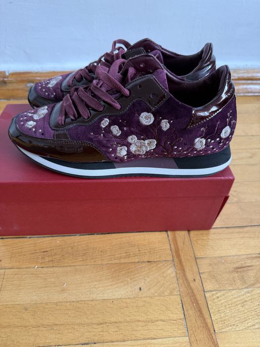 Женская обувь Santoni, Ferragamo, Philippe model Paris, Adidas boost