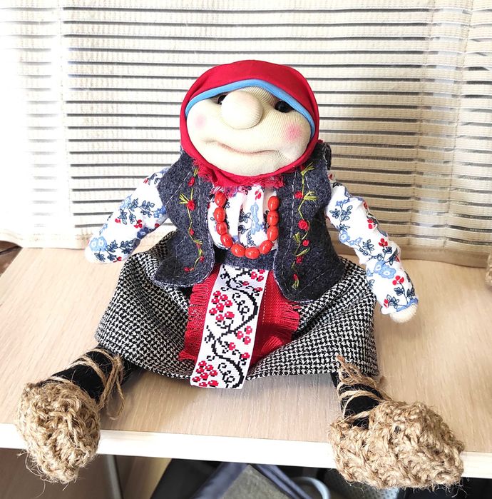 Кукла Баба Марта. Ръчна изработка.