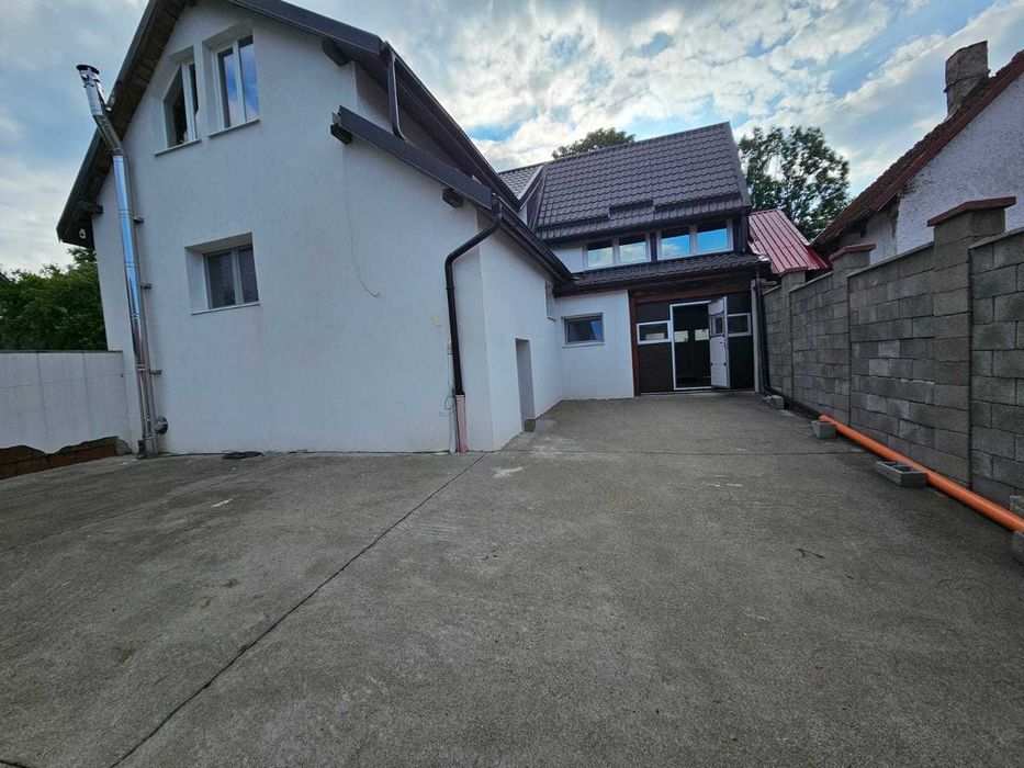 Casă de vânzare in Gărîna