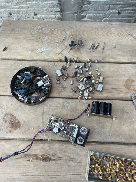 Транзисторы