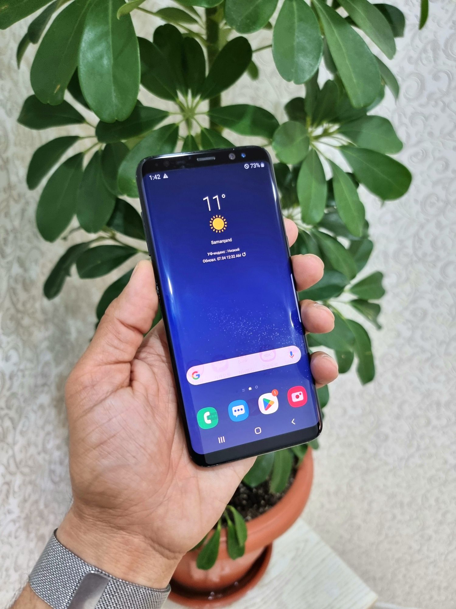 Продам Samsung S8 64GB телефон в хорошем состоянии,