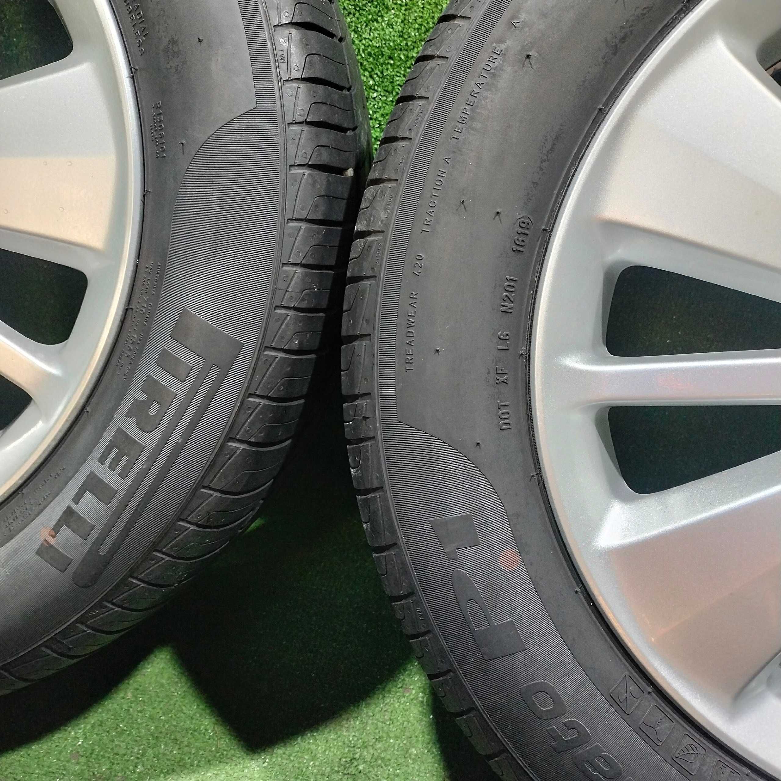 Продам Диск Оригинал Honda с шинами Pirelli Cinturato P1  215/60 R17