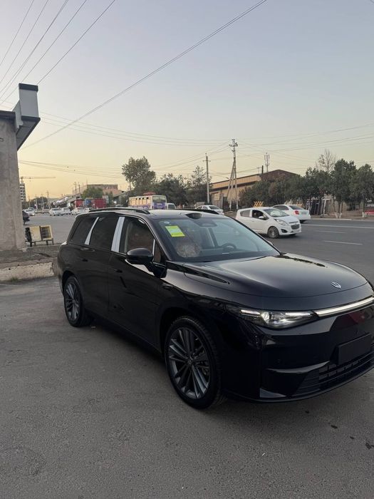 Leapmotor C16 Hybrid simart 2026