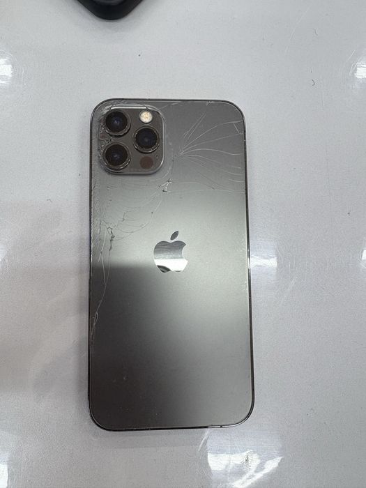 Айфон 12 про тел