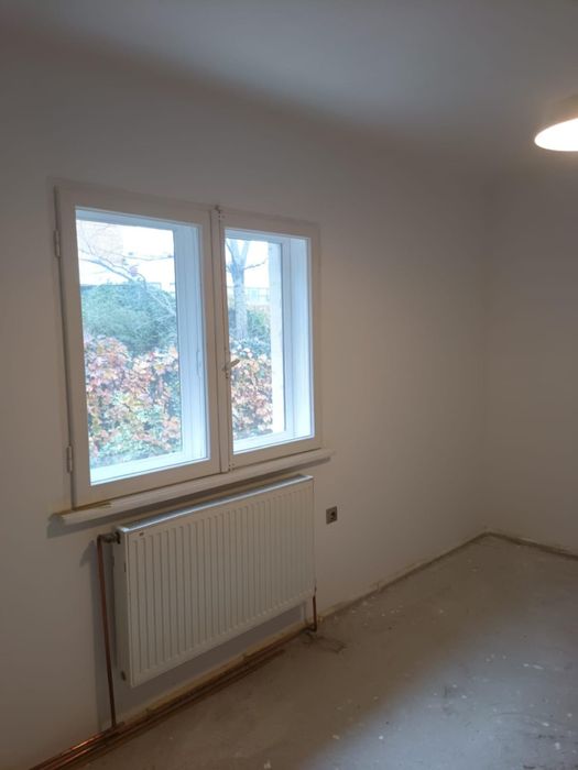 Inchiriez casa Ideal firma