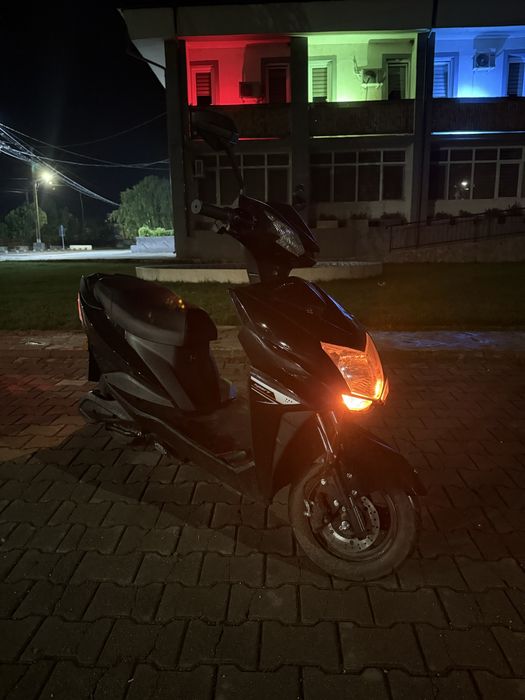 Scuter electric