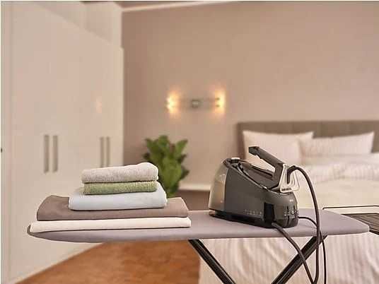 Парогенератор BRAUN CareStyle 5 IS5249BK
