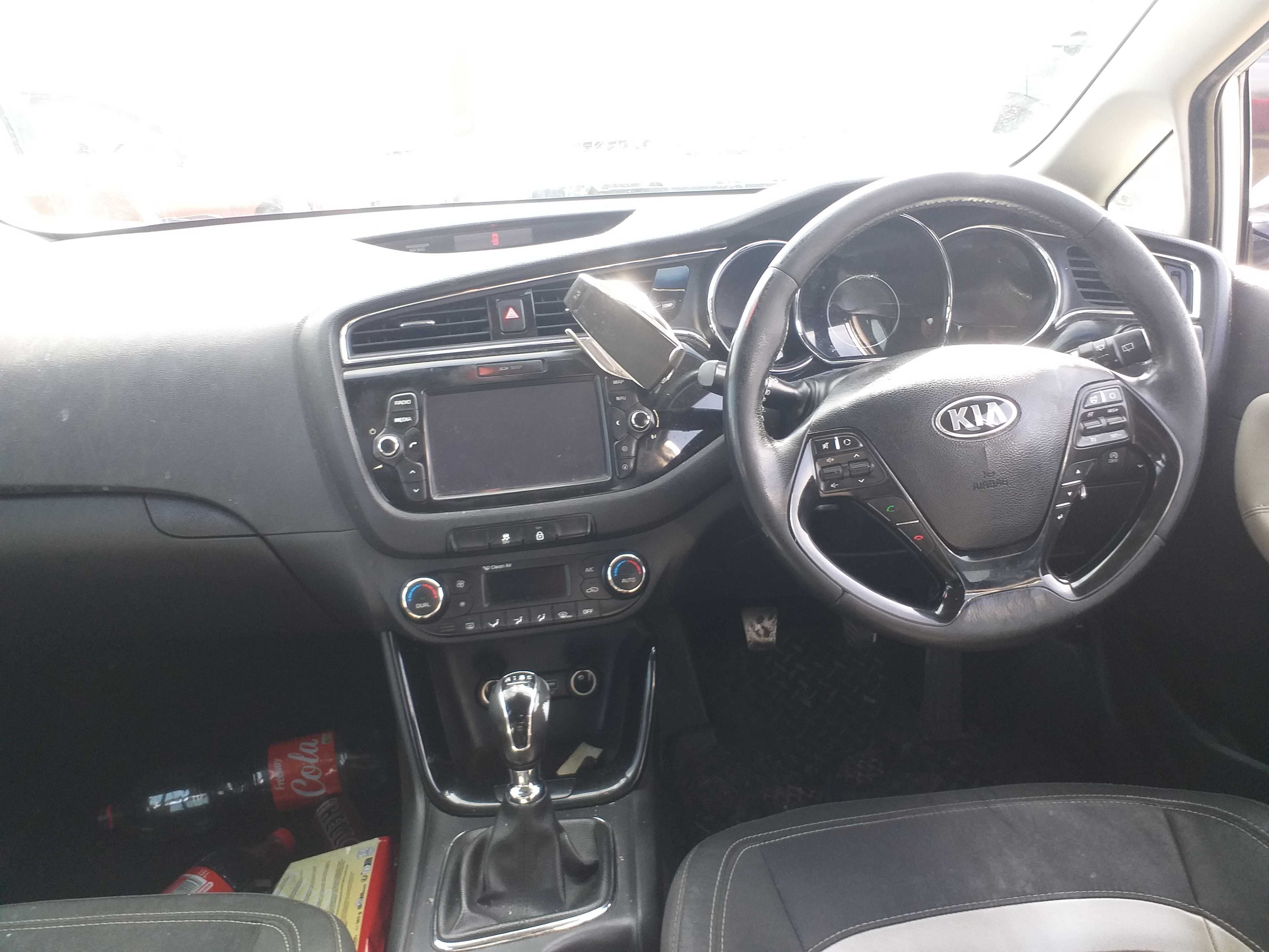 Dezmembrez KIA CEED  Facelift 2015 2016 2017 Motor 1.6 Diesel Crdi