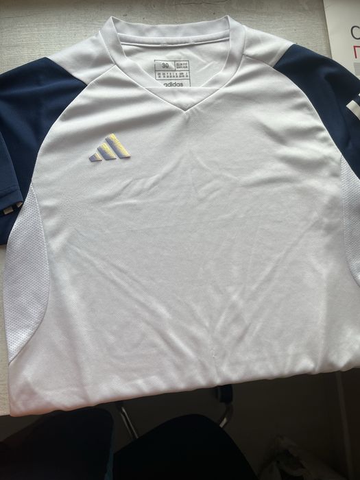 Футболка Adidas б/у