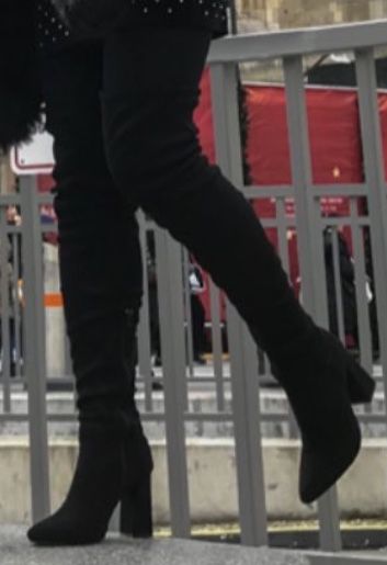 Cizme cu toc peste genunchi