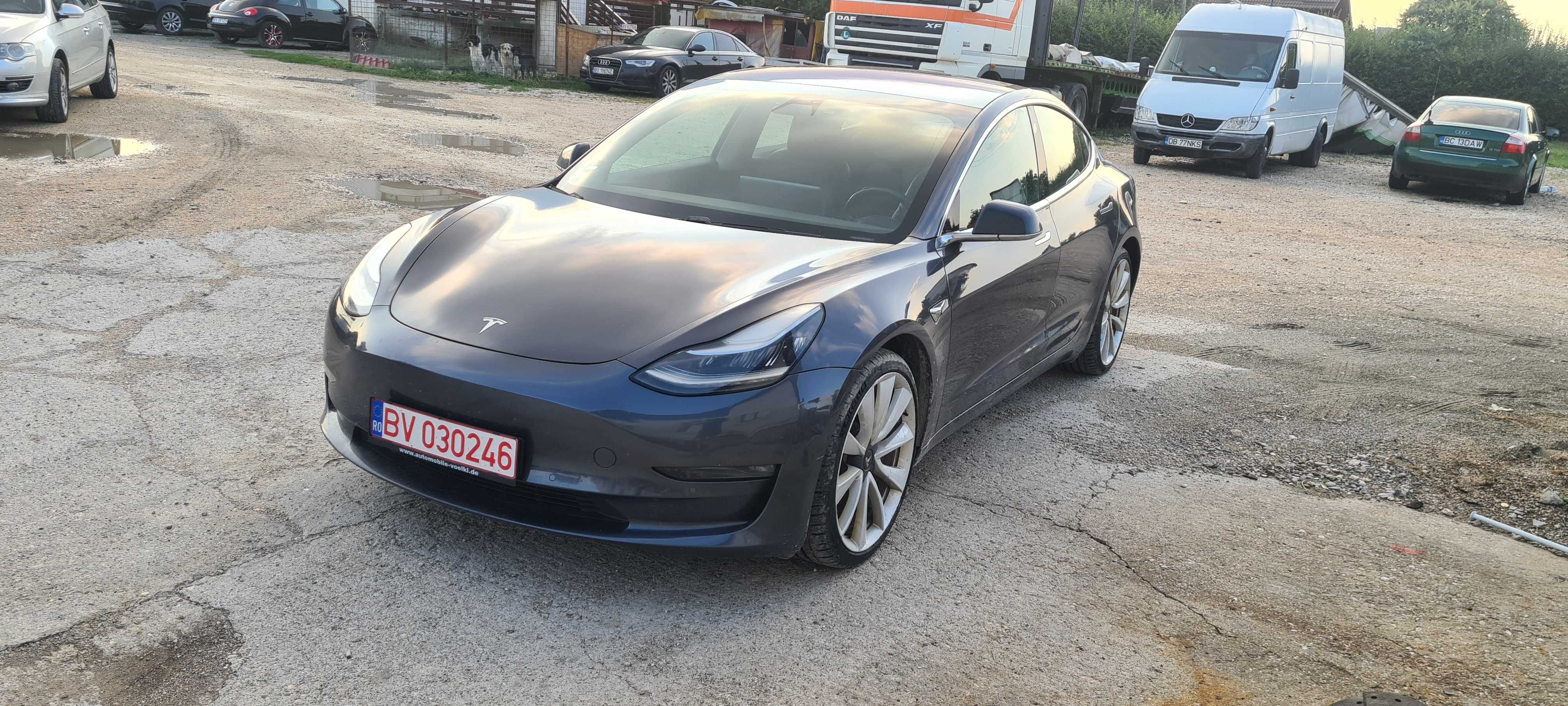 De vanzare Tesla model 3 Performance.513 CP.