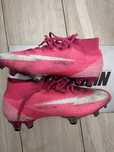 Ghete de fotbal nike acc