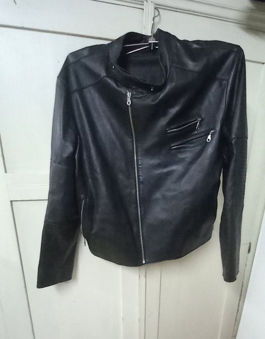 Страхотно мъжко кожено яке,италианска кожа,голям номер