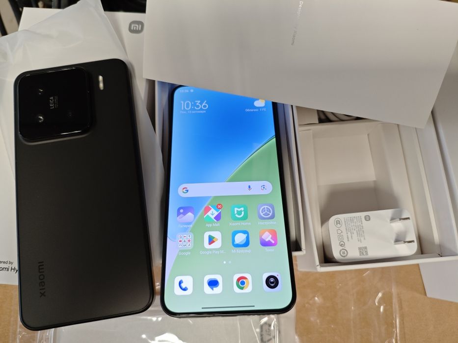 Чисто нов  Xiaomi 15  16RAM/512GB 5G Black глобална верс