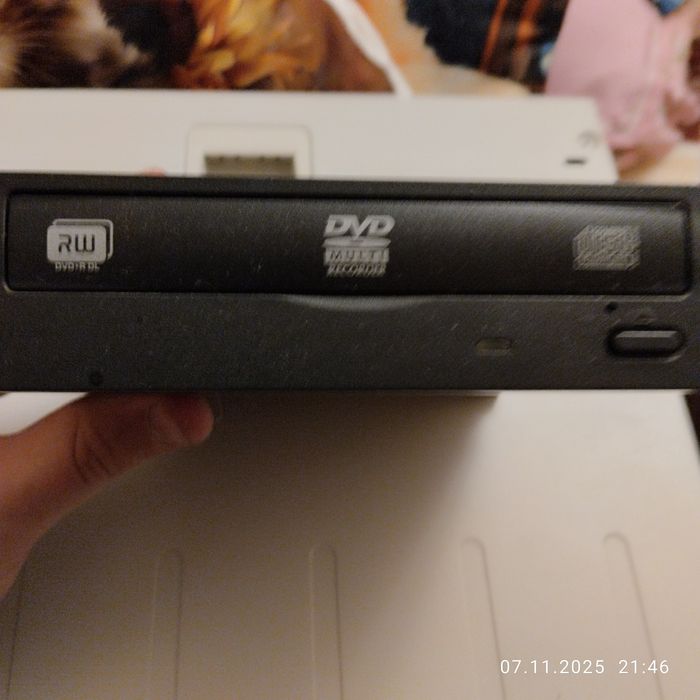 Пишущий Dvd Rom для дисков