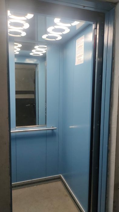 Продам 2х ком кв улучшенной планировки в центре города