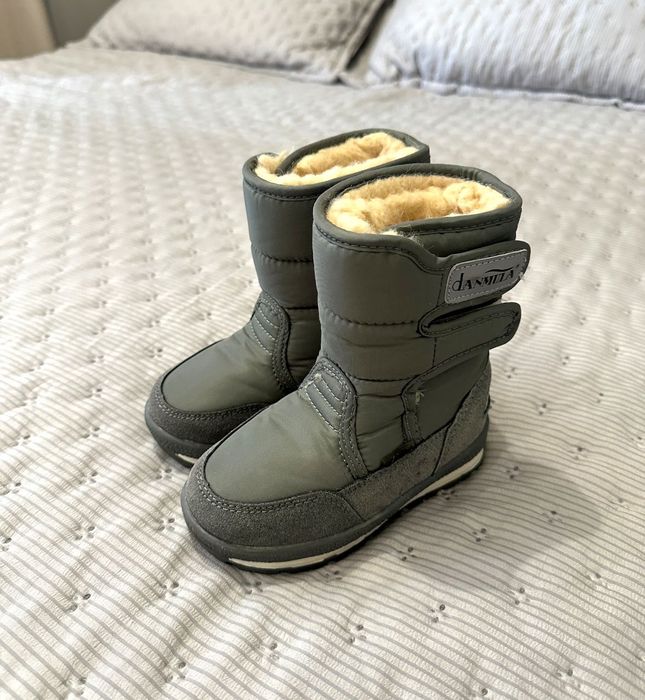 Зимние детские сапоги