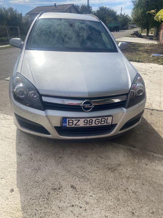 Opel Astra h 1.9 120 cp