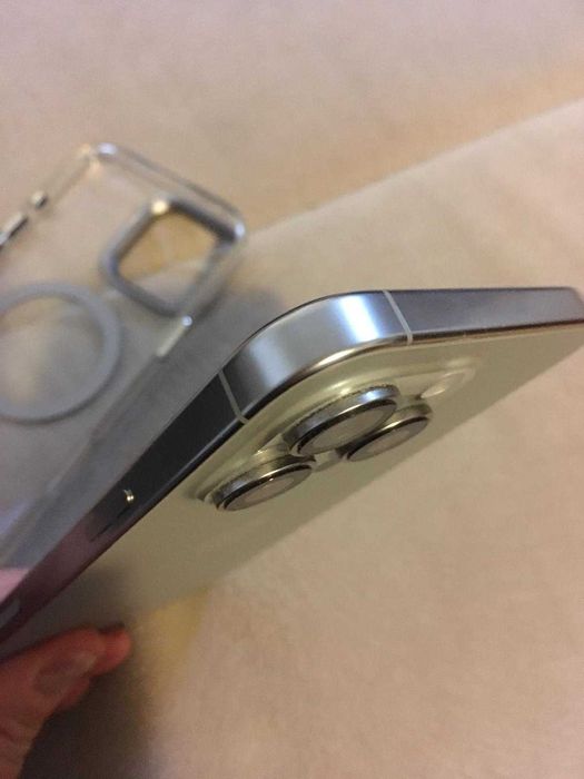 Iphone 16 PRO MAX Istyle 10/10 Garantie Baterie 100%